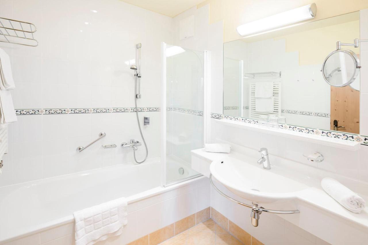 Double Room Mountain View